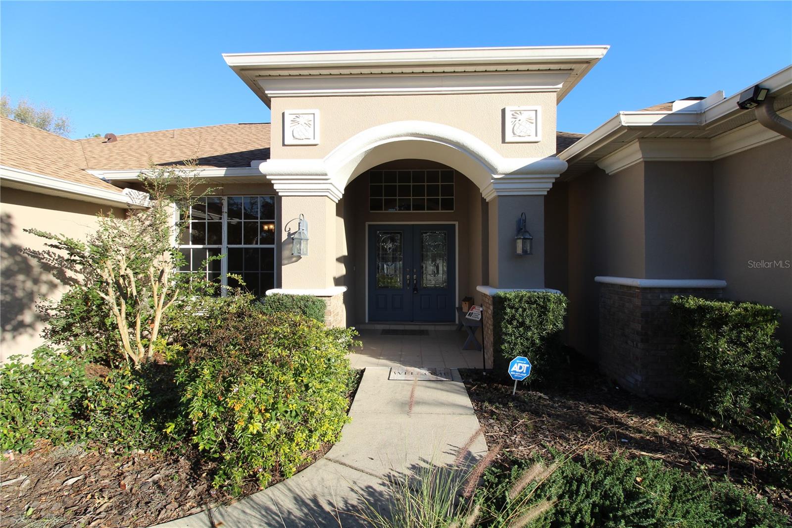 ROYAL HIGHLANDS - Residential