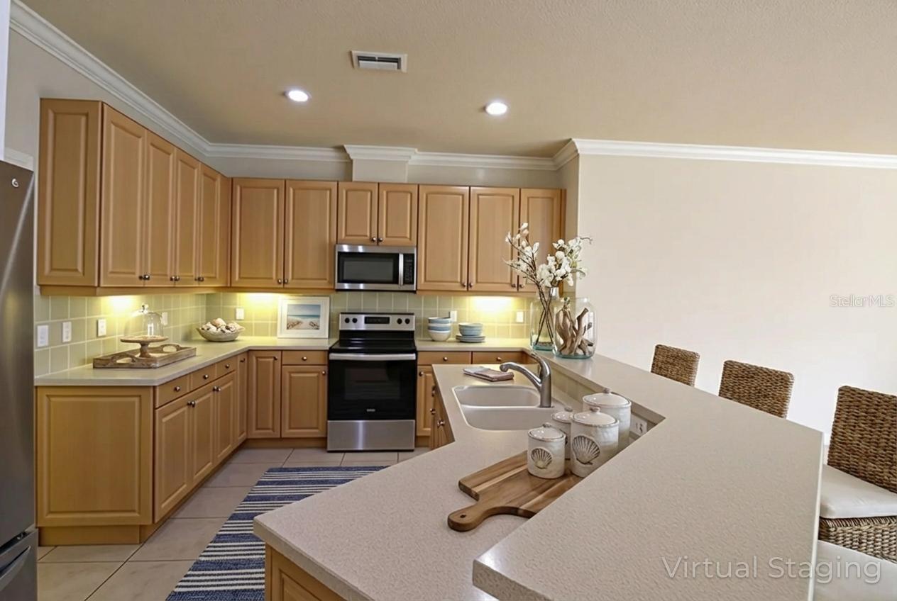 ROYAL HIGHLANDS - Residential