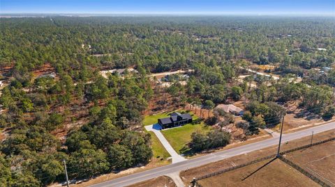 A home in DUNNELLON