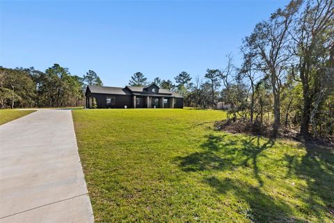 A home in DUNNELLON