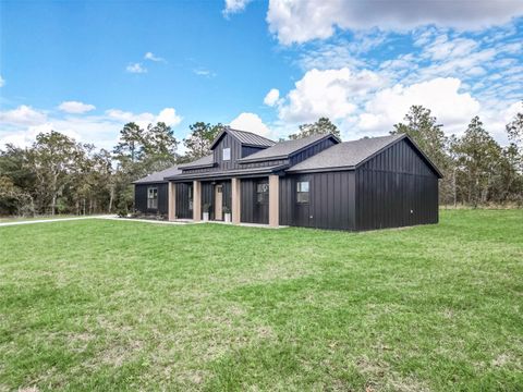 A home in DUNNELLON