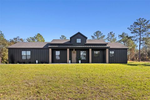 A home in DUNNELLON