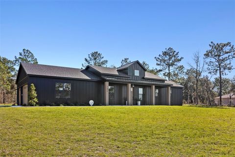 A home in DUNNELLON