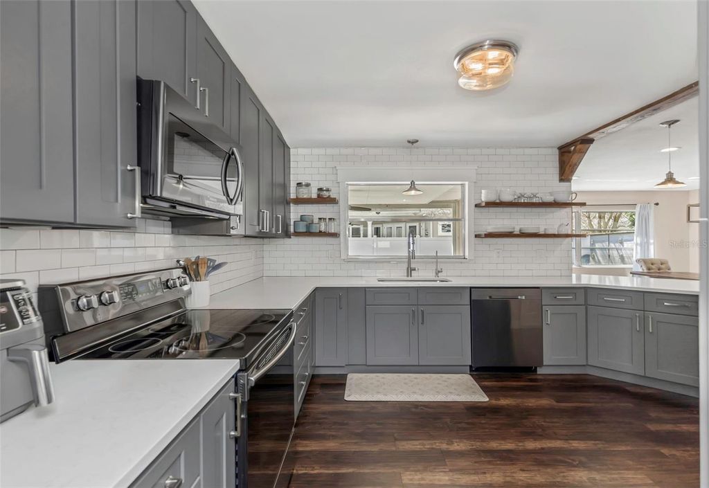 Photo of 1889 Stancel Drive, Clearwater, FL 33764 (MLS # TB8483602)