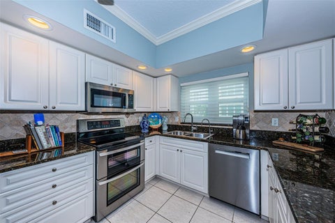 1200 Country Club Drive 5101, Largo, FL 33771