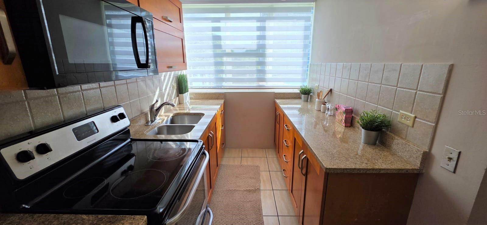 COND. SAN JUAN VIEW - Residential Lease