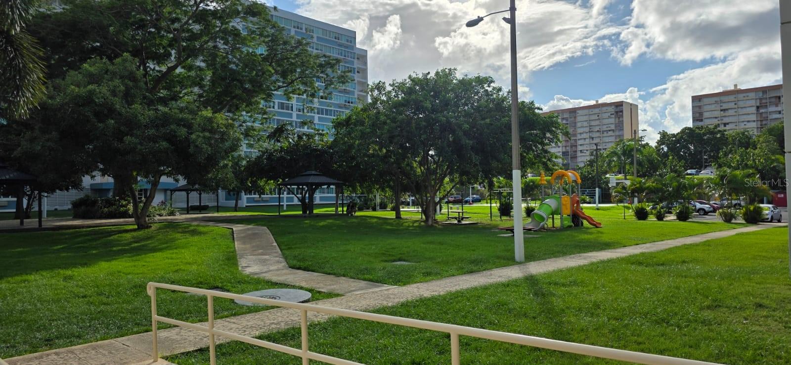 COND. SAN JUAN VIEW - Residential Lease