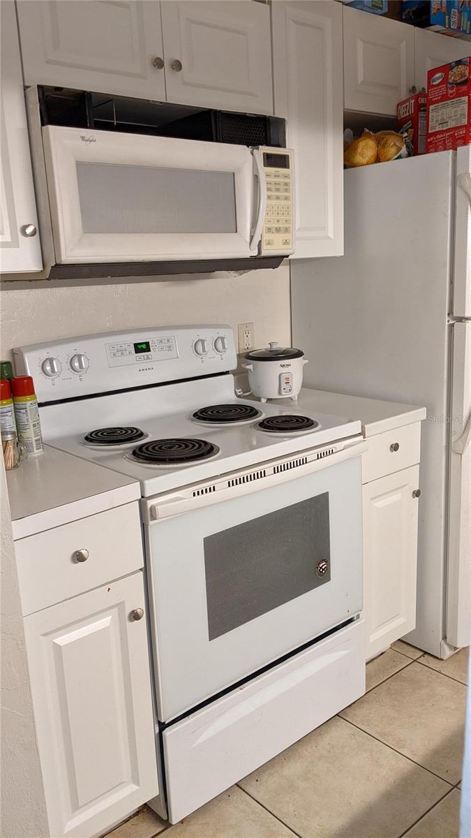 4000 SW 23RD STREET 3-107