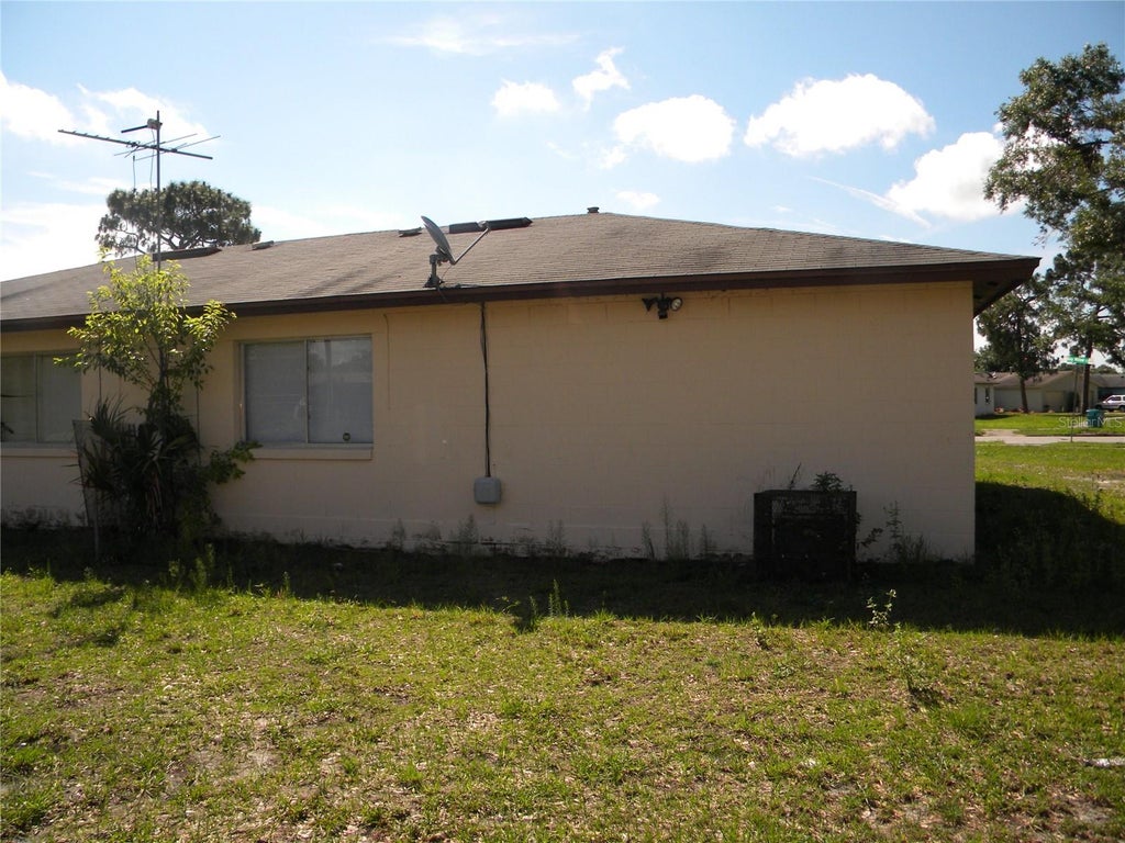 Photo of 4711 Bay Willow Court, Orlando, FL 32808 (MLS # O6452919)