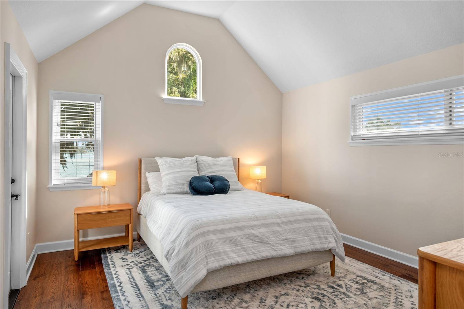 GREEN OAKS REP - Residential