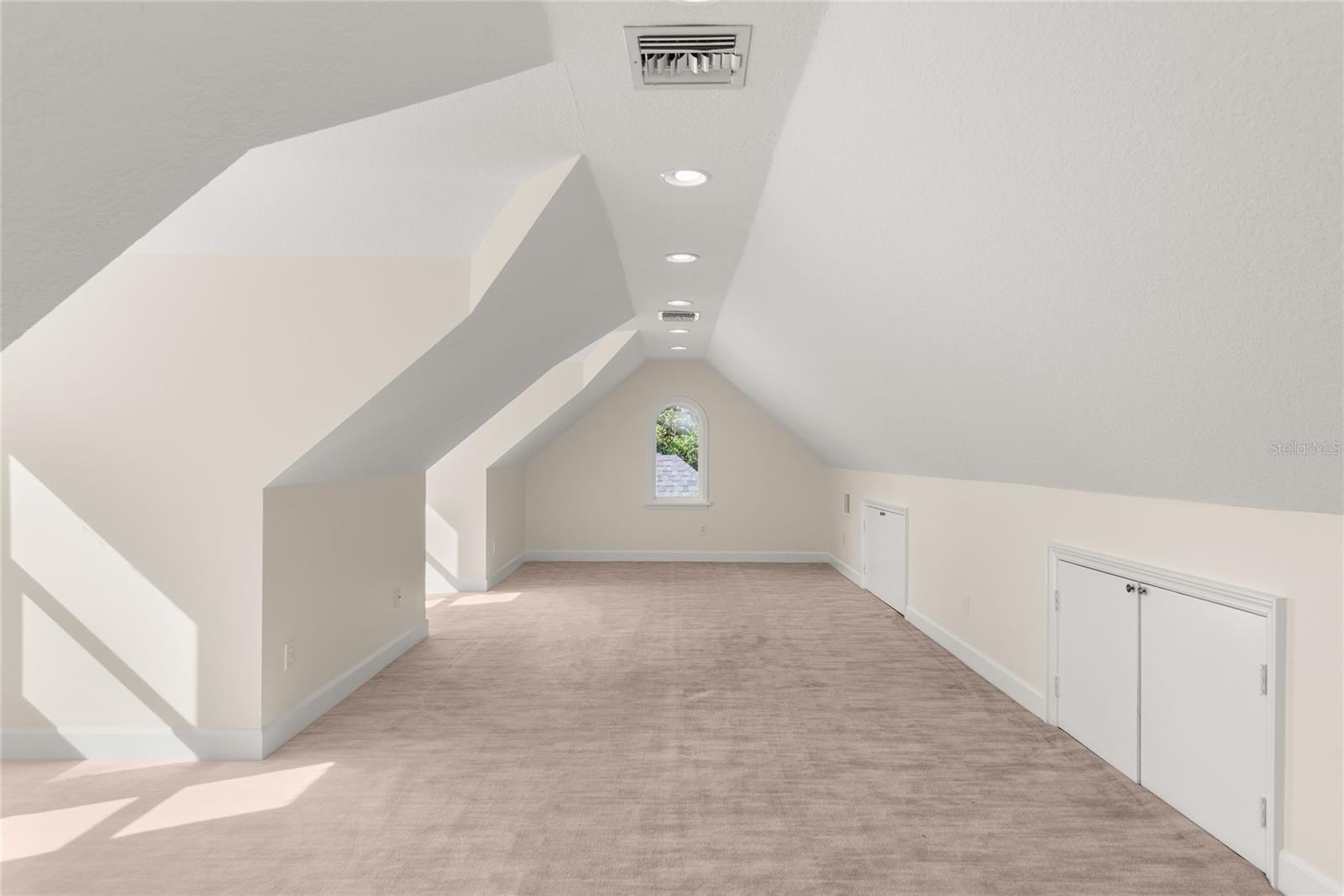 GREEN OAKS REP - Residential