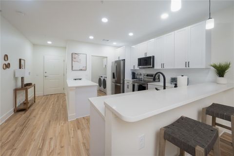 Tiny photo for 419 SE 1st Avenue #101, Ocala, FL 34471 (MLS # OM654493)