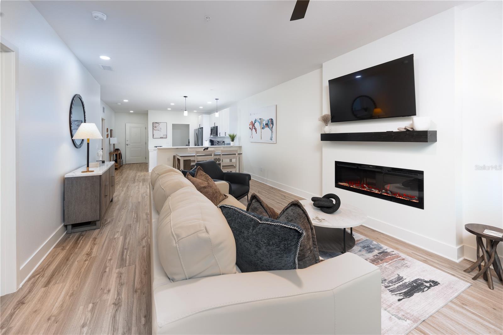 419 SE 1ST AVENUE 101