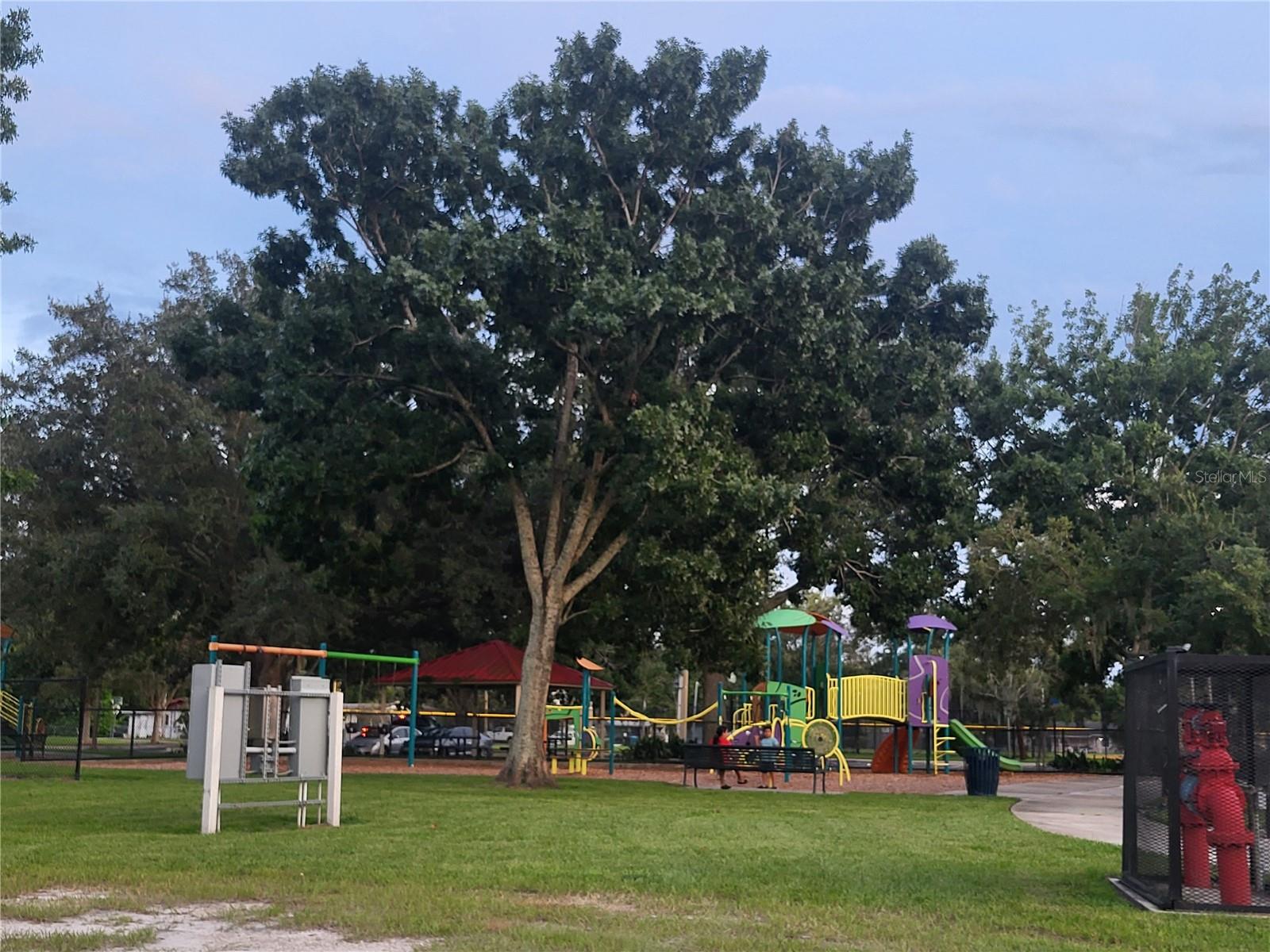 HUGHEY HEIGHTS - Residential