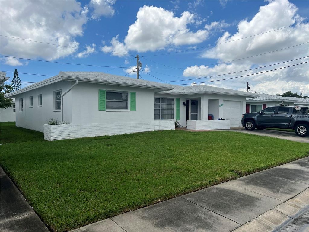 Photo of 4370 94th Terrace N, Pinellas Park, FL 33782 (MLS # TB8418274)