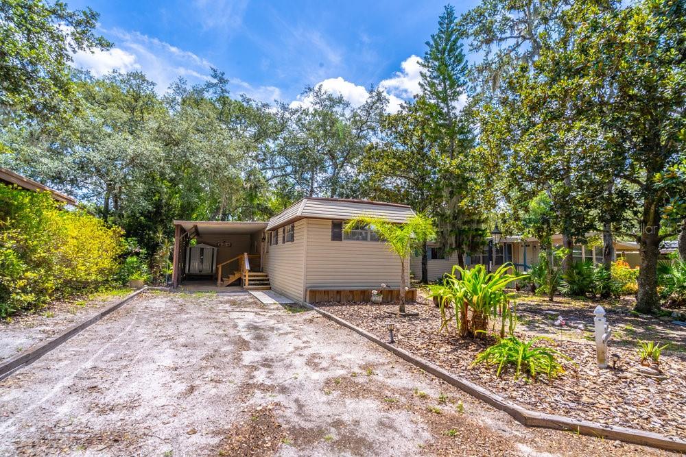 410 N PLANTATION BOULEVARD