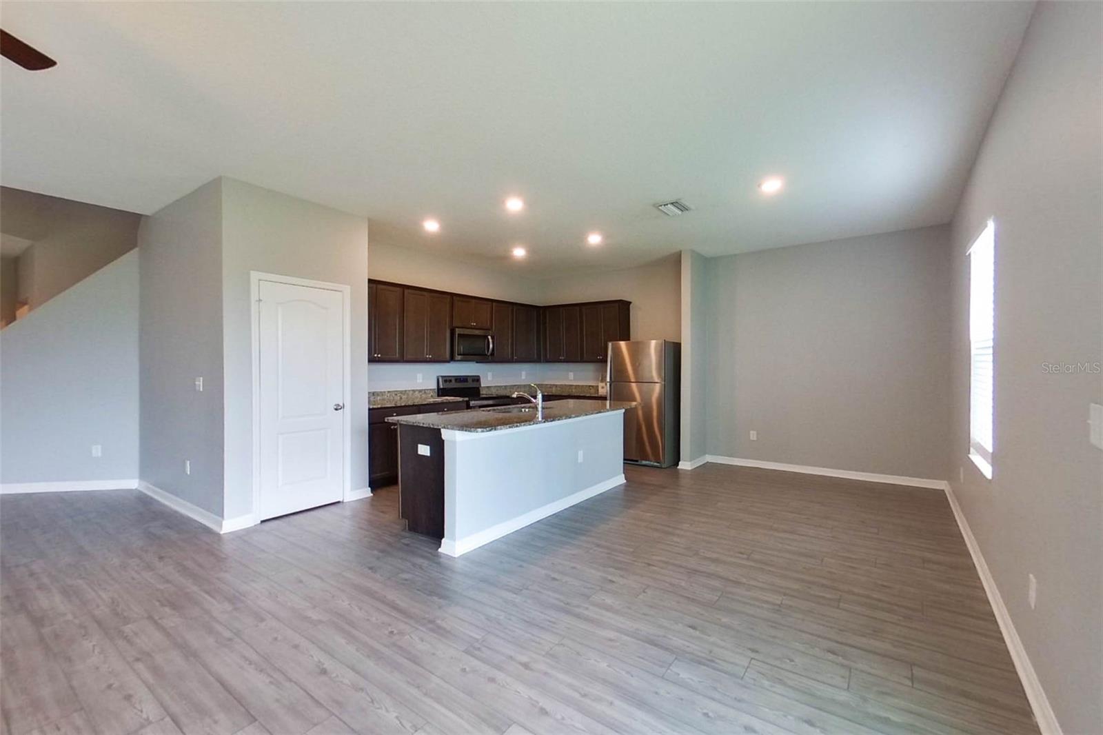 TRILBY XING PH 1 - Residential Lease
