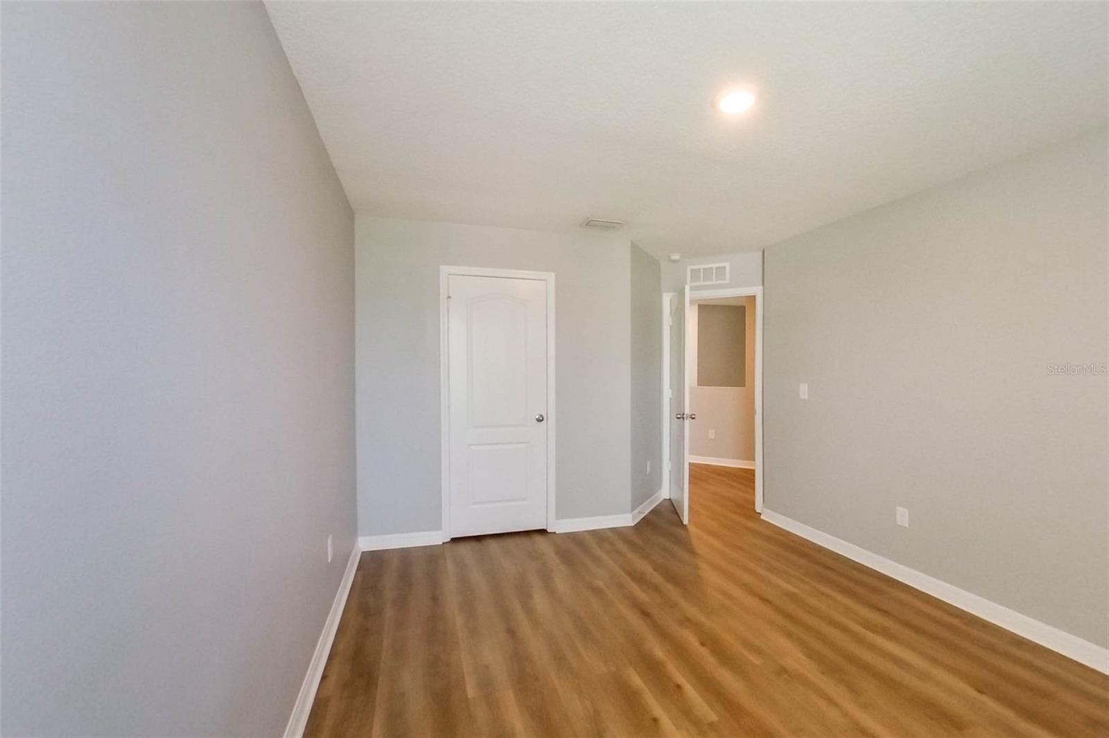 TRILBY XING PH 1 - Residential Lease