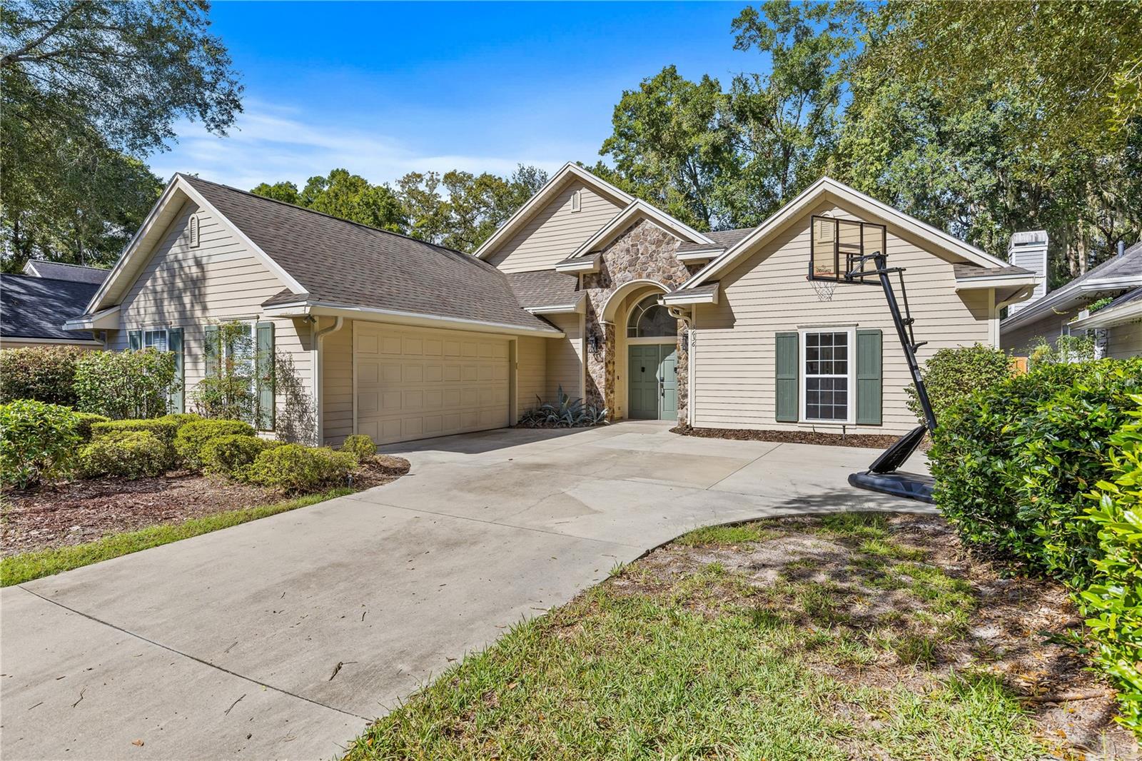 HAILE PLANTATION UNIT 33 PH II - Residential