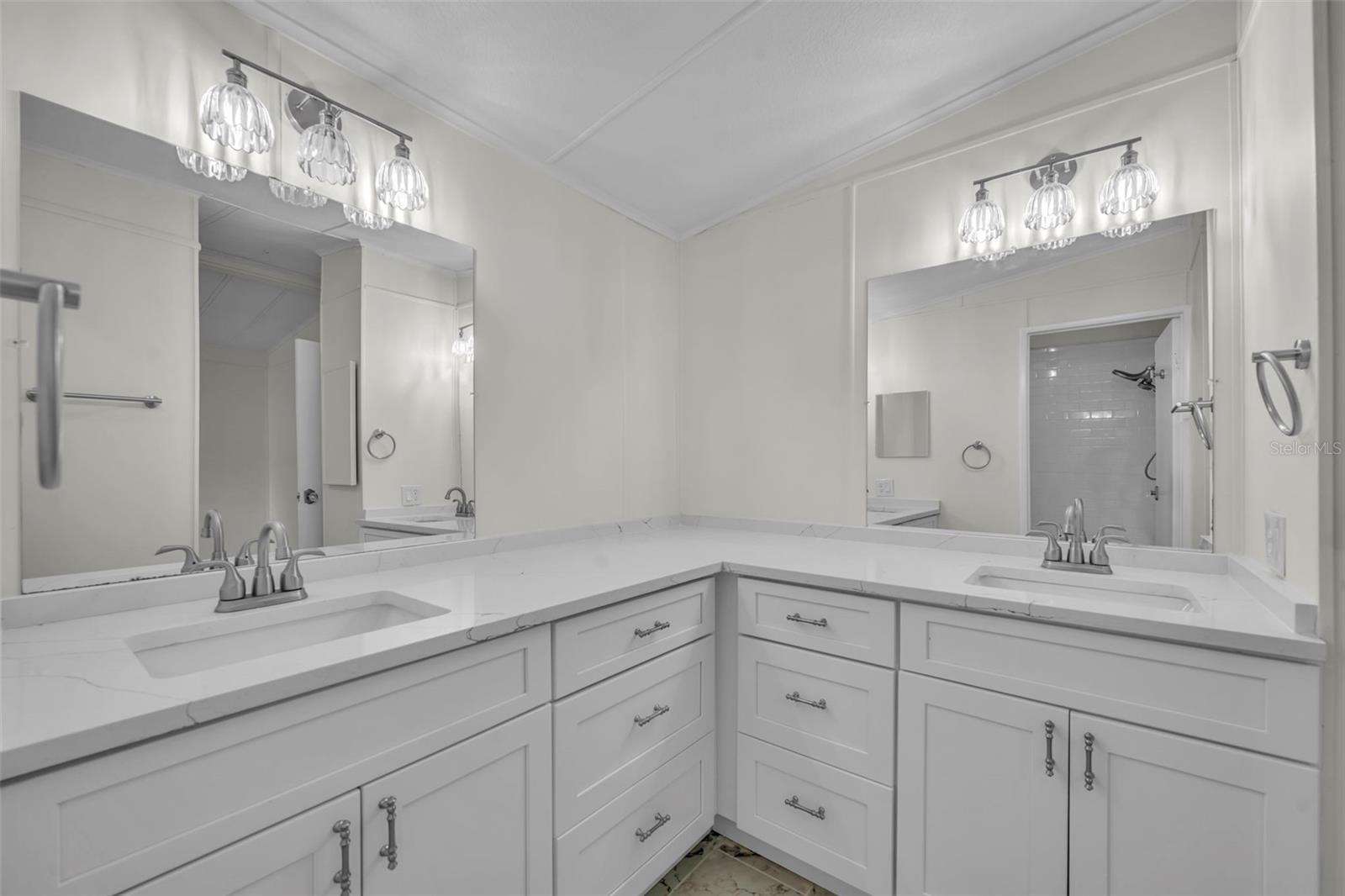 TIMBERWOODS ESTATES - Residential
