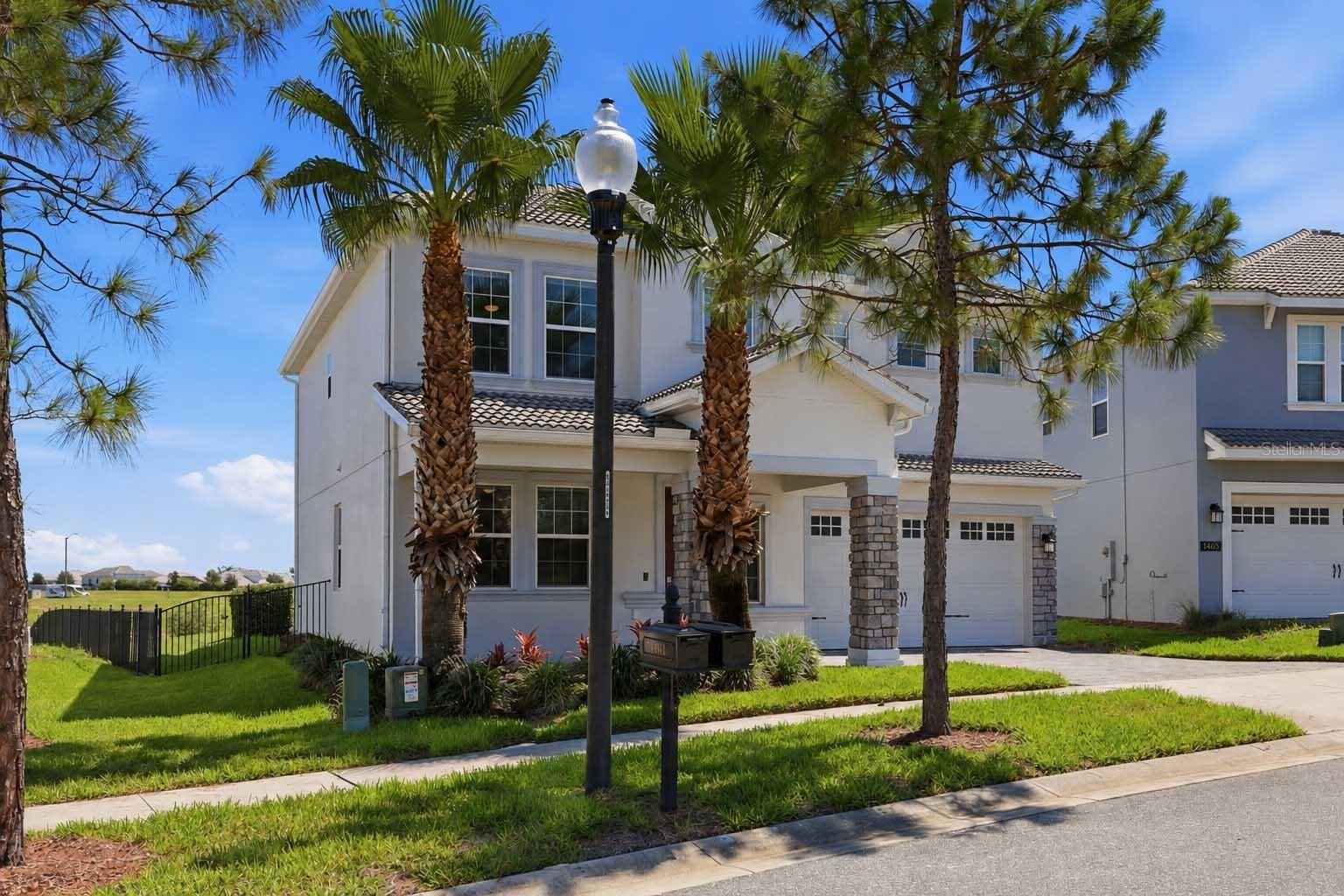 1463 BUNKER DRIVE