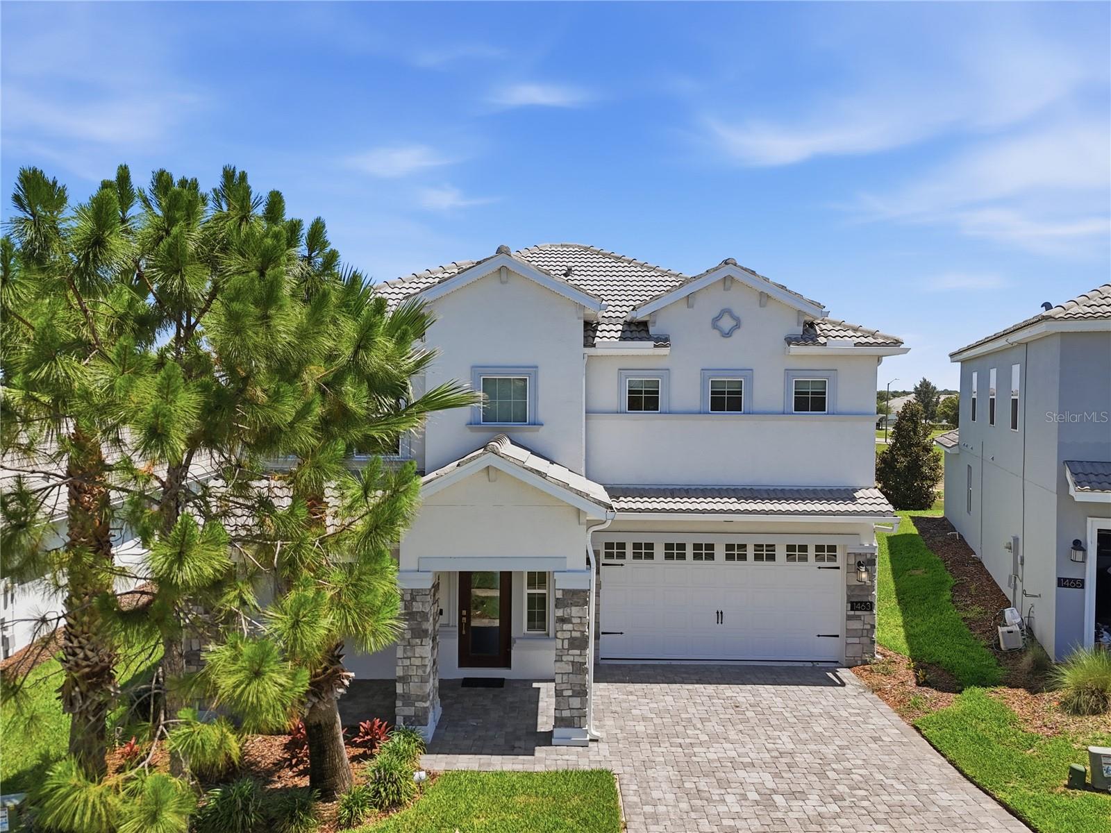 1463 BUNKER DRIVE
