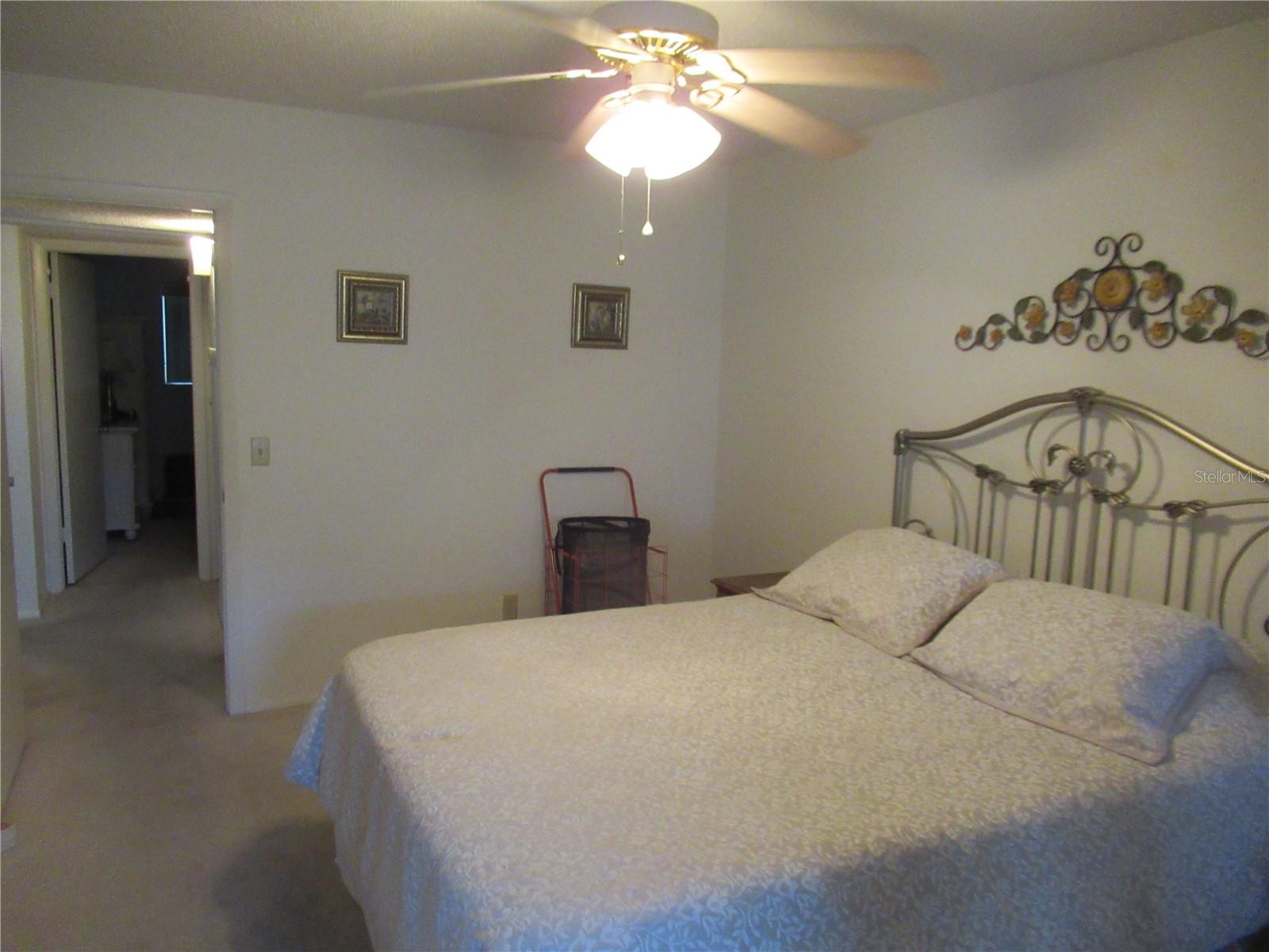 ON TOP OF THE WORLD - Residential