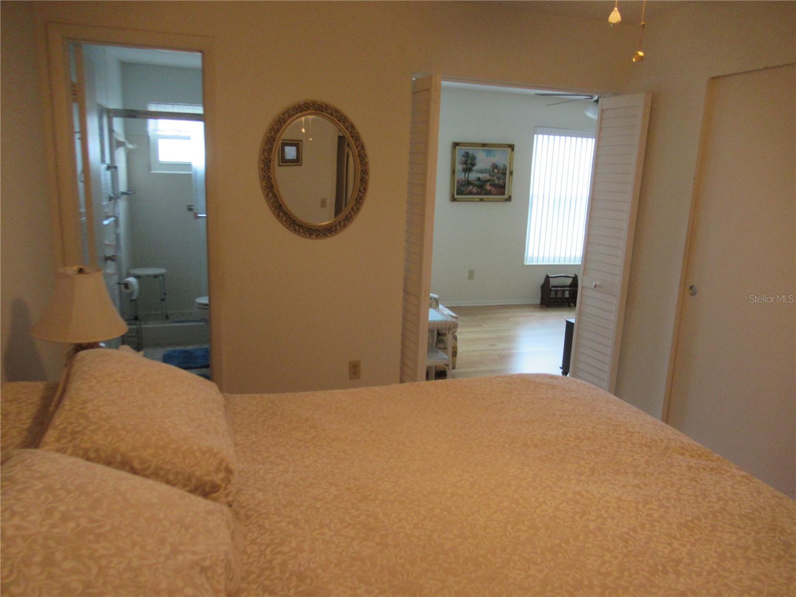 ON TOP OF THE WORLD - Residential