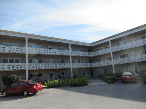 Photo of 2435 Sumatran Way #51, Clearwater, FL 33763 (MLS # TB8464390)