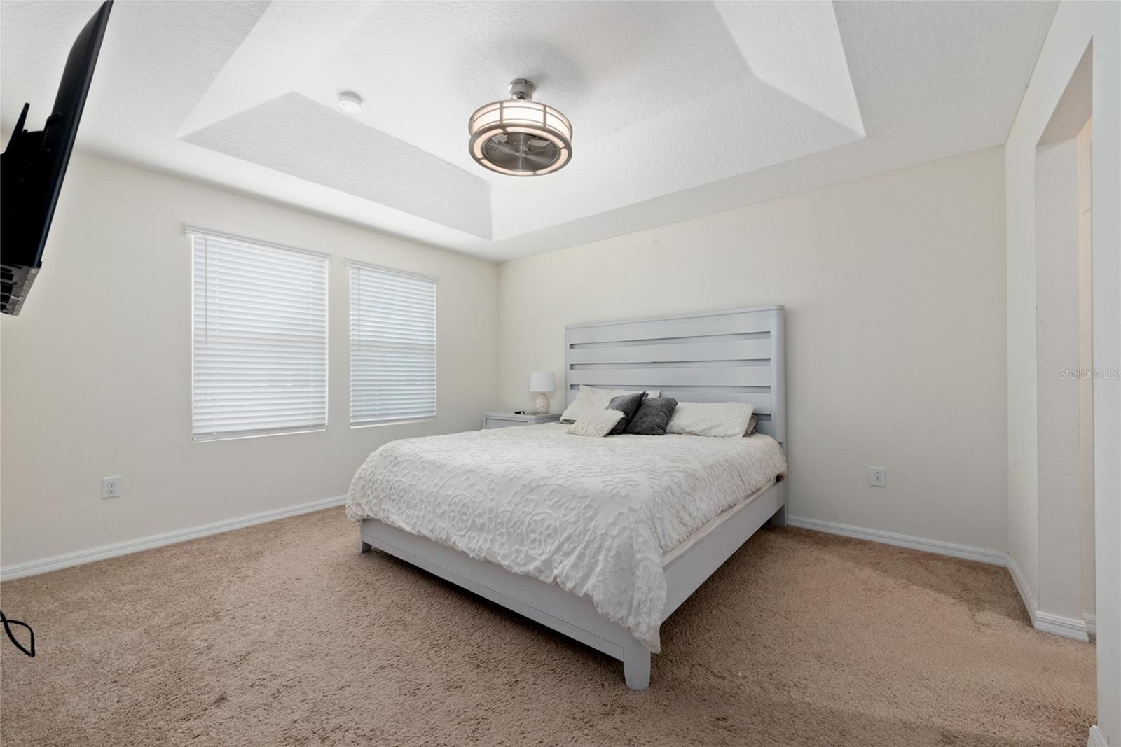 TAPESTRY-PH 5 - Residential