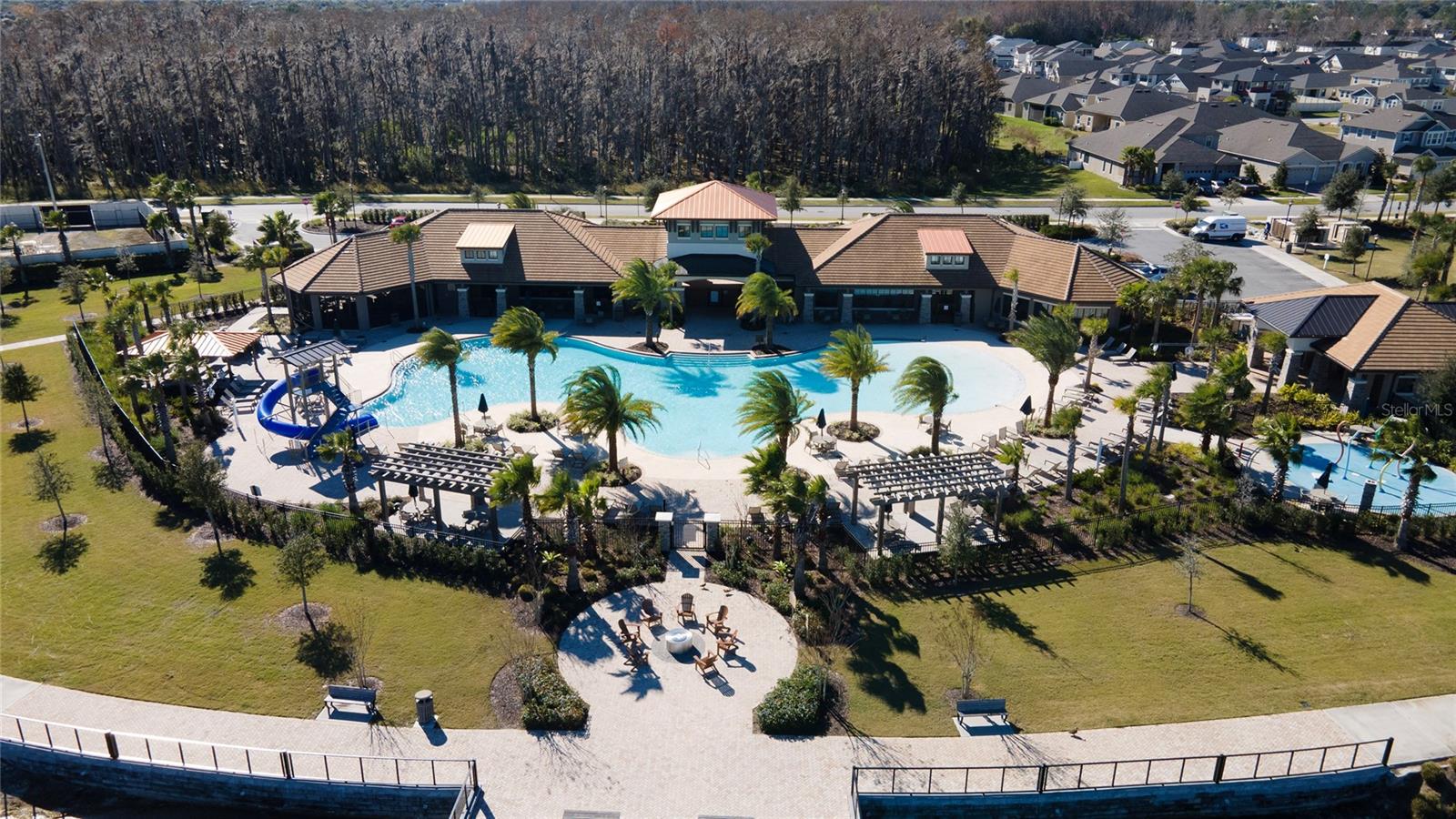 TAPESTRY-PH 5 - Residential