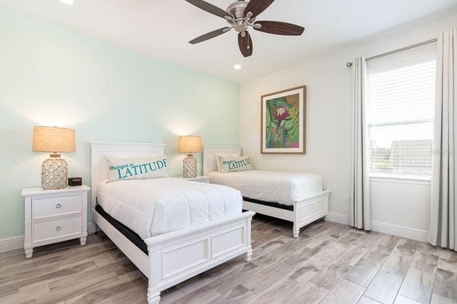 ROLLING OAKS PH 6 - Residential Lease