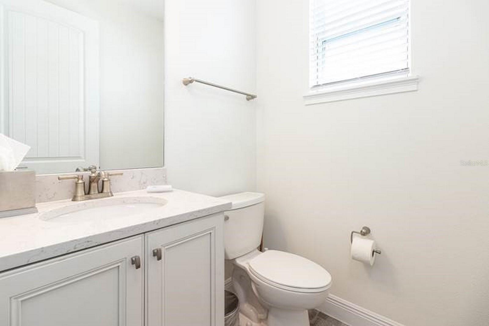 ROLLING OAKS PH 6 - Residential Lease
