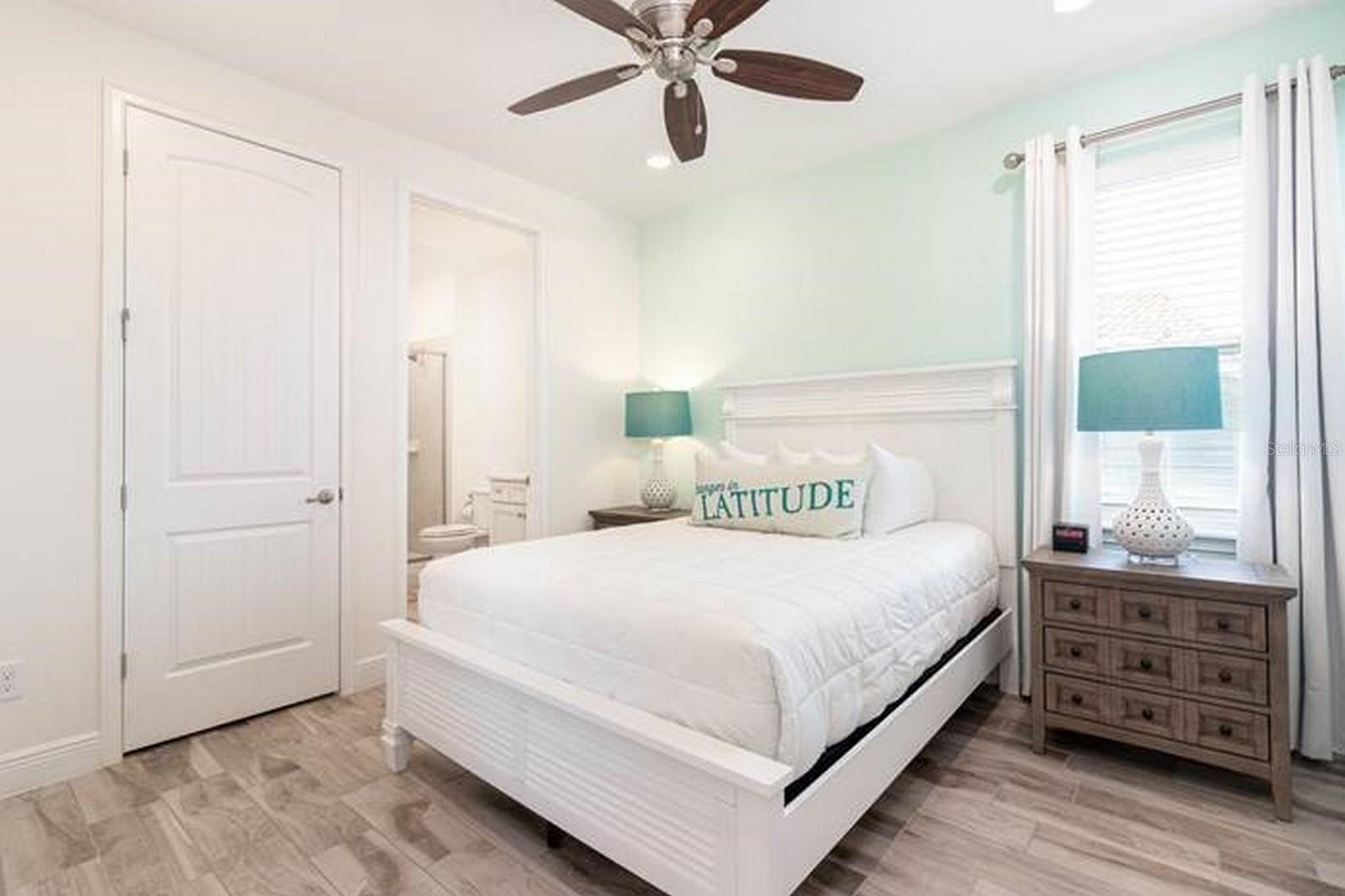 ROLLING OAKS PH 6 - Residential Lease