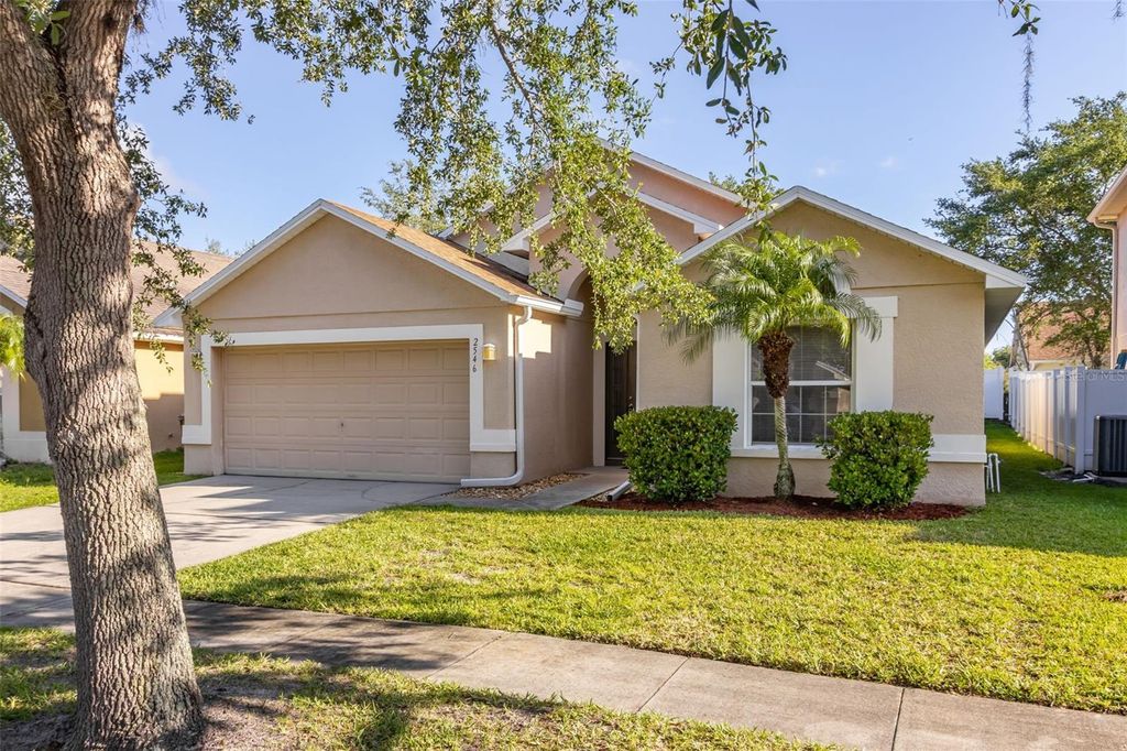 Photo of 2546 Crown Ridge Circle, Kissimmee, FL 34744 (MLS # S5149391)
