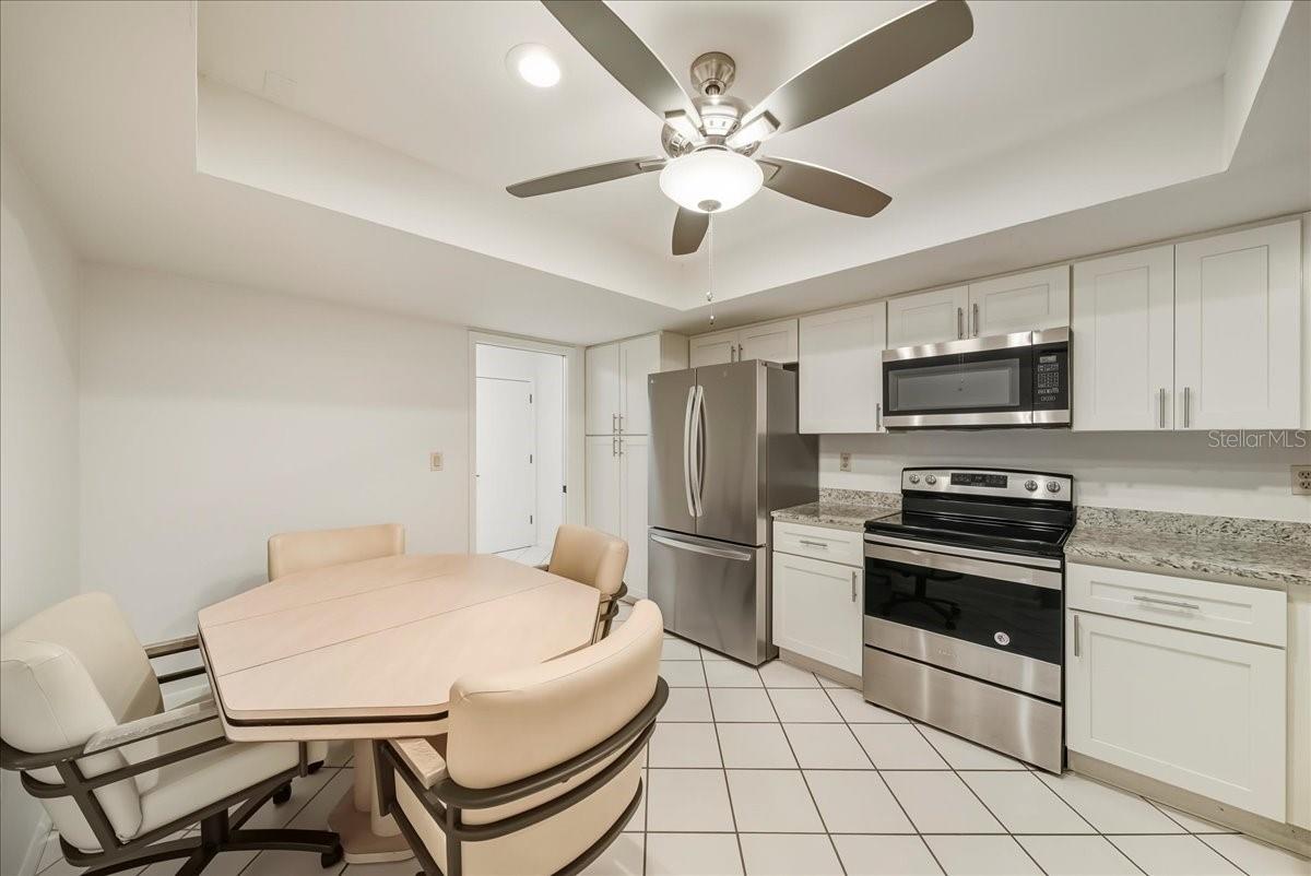 CENTER GATE ESTATE VILL 4 - Residential