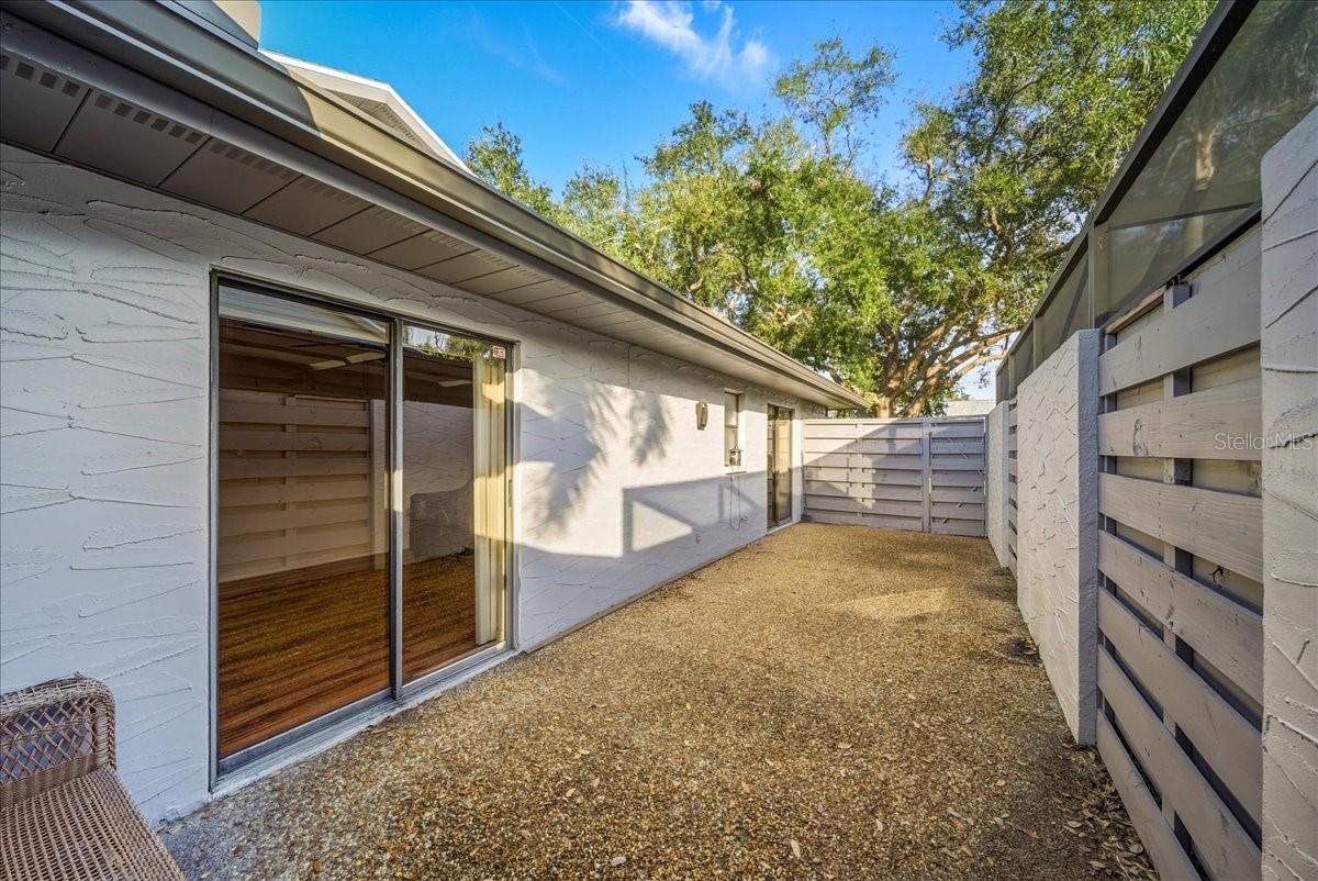 CENTER GATE ESTATE VILL 4 - Residential