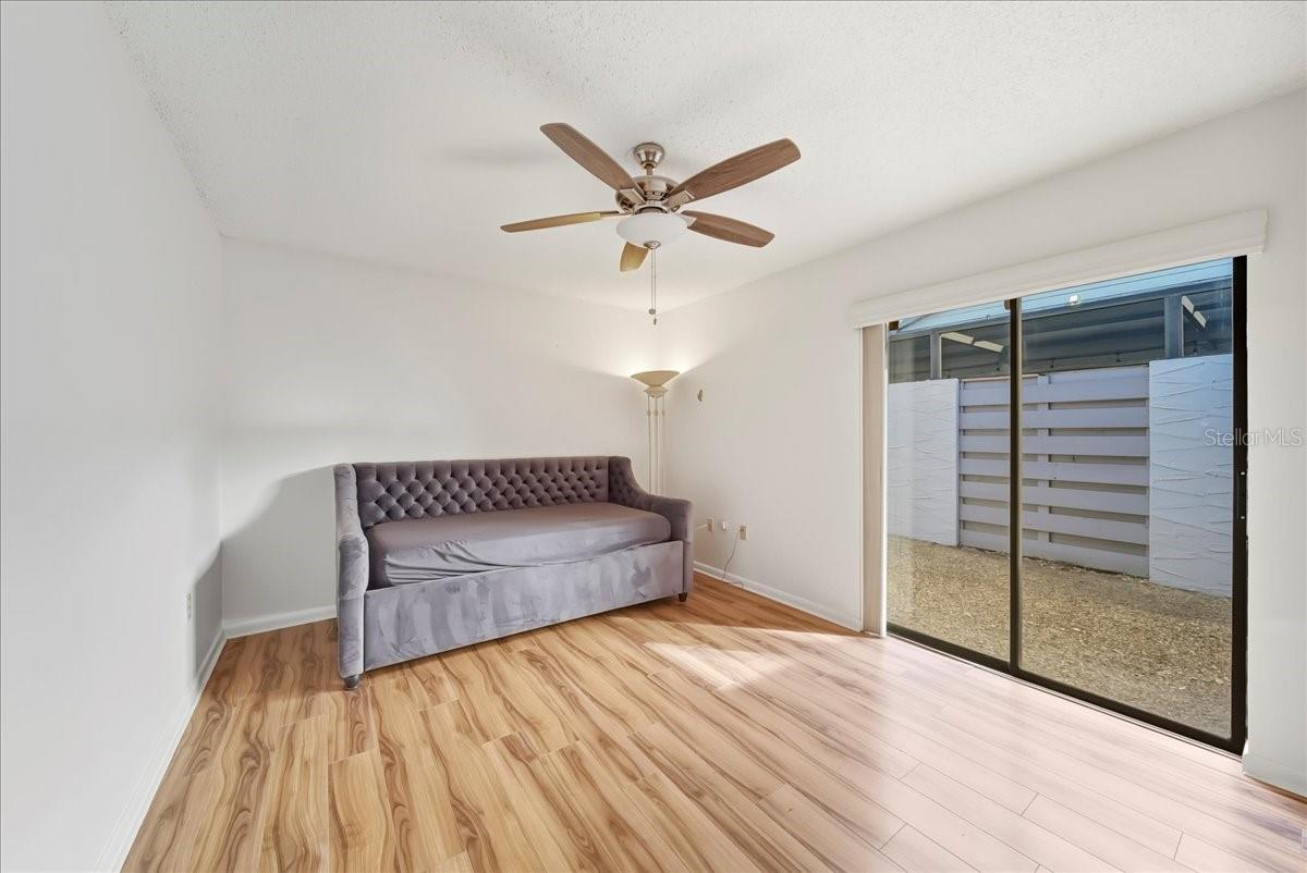 CENTER GATE ESTATE VILL 4 - Residential