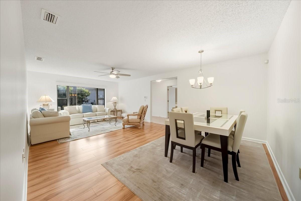 CENTER GATE ESTATE VILL 4 - Residential