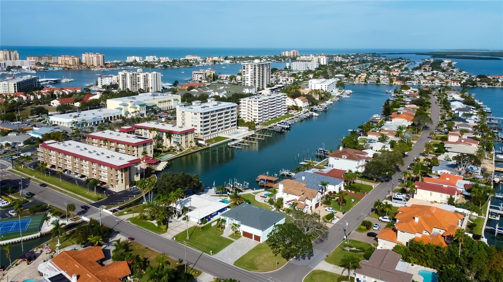 ISLAND ESTATES OF CLEARWATER - Residential