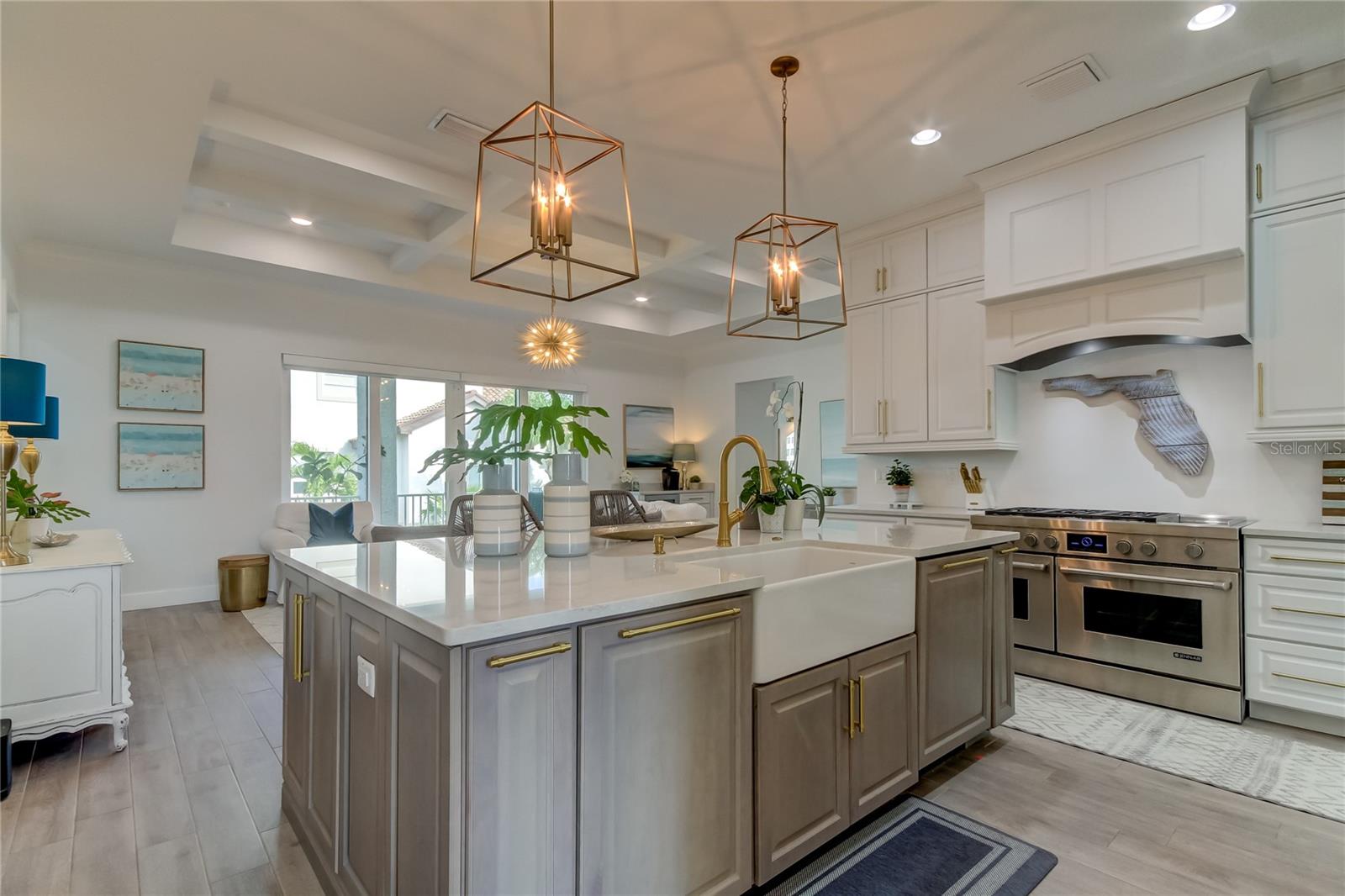 ISLAND ESTATES OF CLEARWATER - Residential