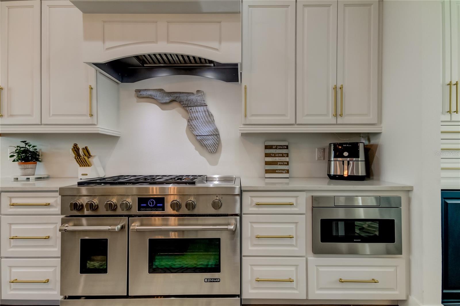 ISLAND ESTATES OF CLEARWATER - Residential