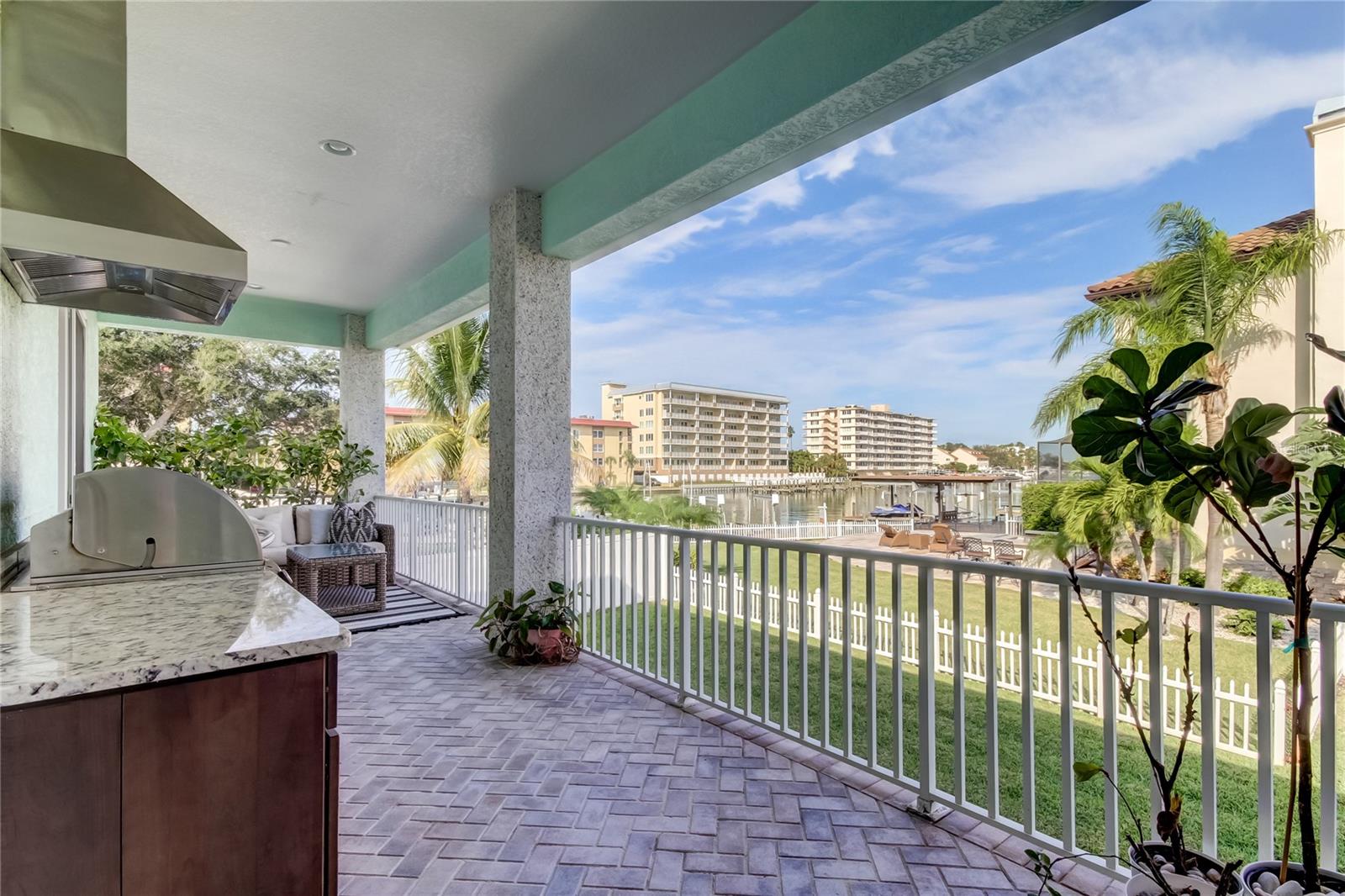 ISLAND ESTATES OF CLEARWATER - Residential