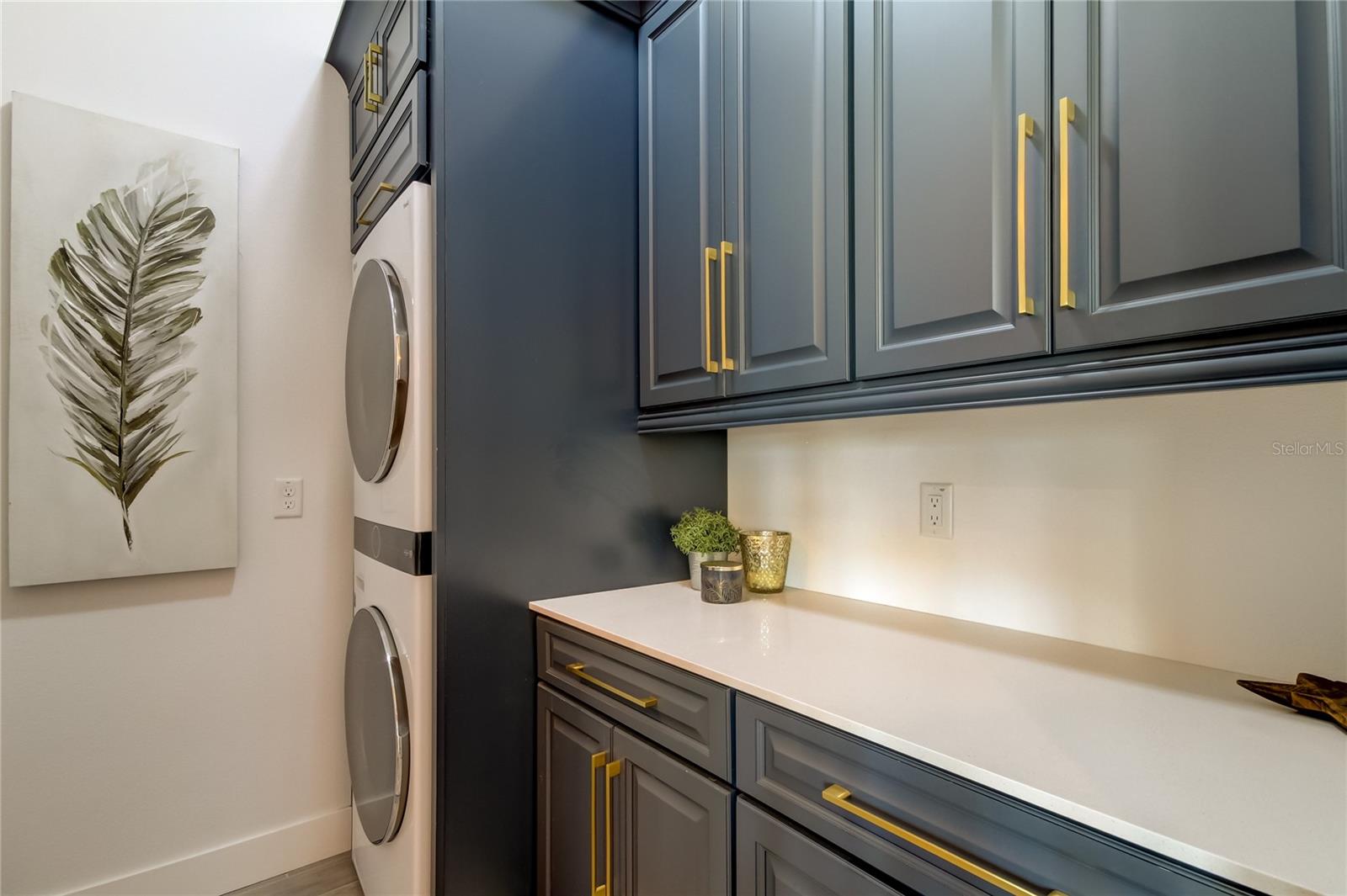 ISLAND ESTATES OF CLEARWATER - Residential