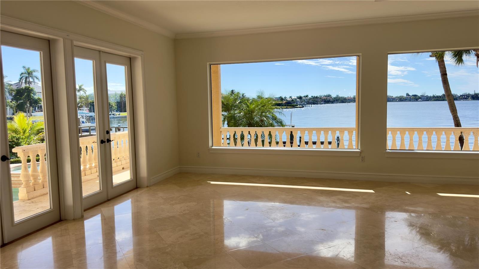 CORAL COVE - Residential Lease