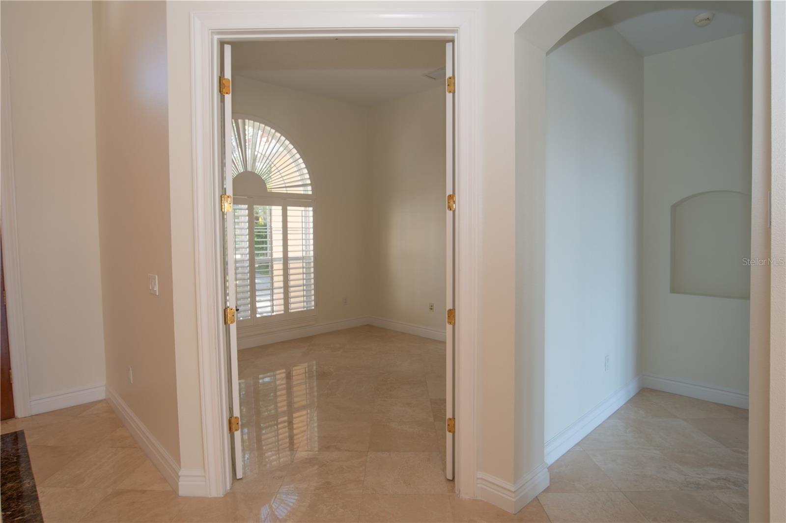 CORAL COVE - Residential Lease