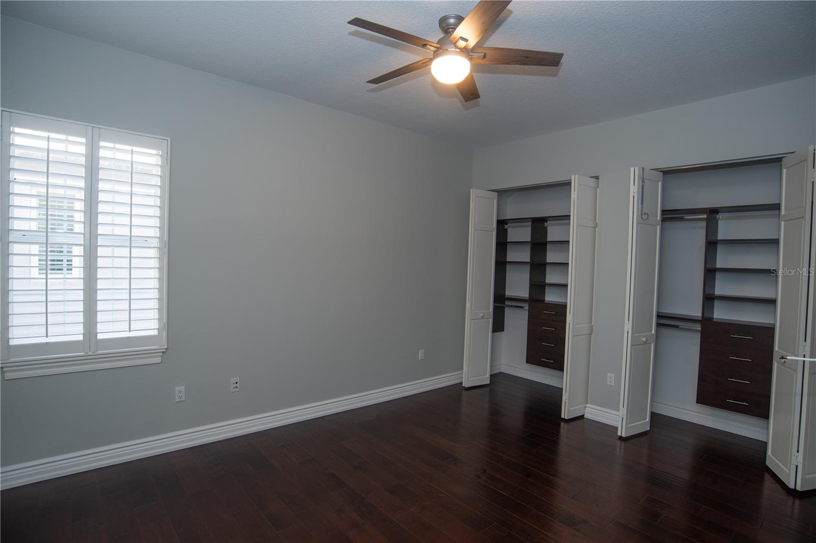 CORAL COVE - Residential Lease