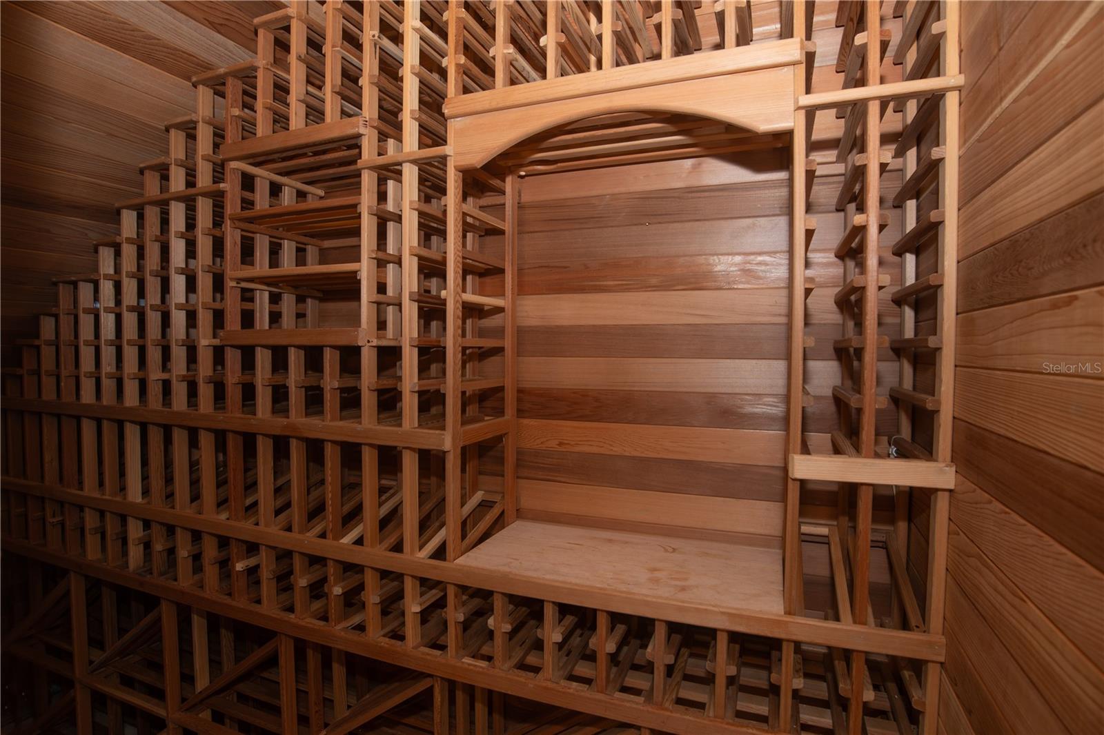 CORAL COVE - Residential Lease