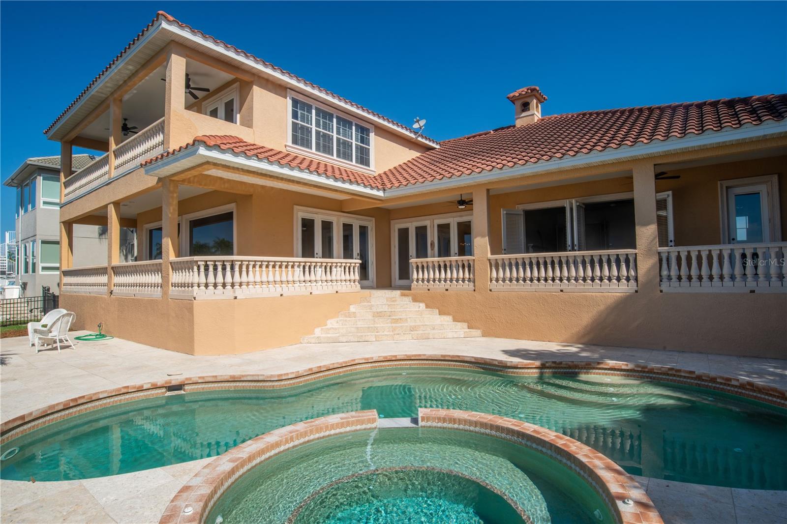 CORAL COVE - Residential Lease