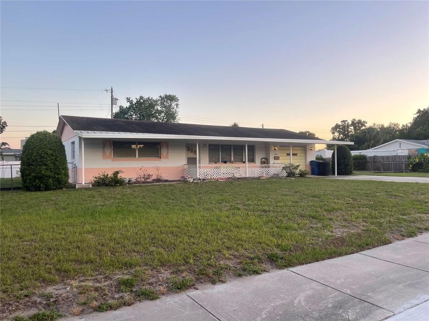 High and Dry! No water intrusion in the home from the recent storms! CALLING ALL BUILDERS! Time to subdivide! DOUBLE LOT - 161'x112' - Home is on property but can be demo'd. LOT VALUE! .41 ACRES in NON FLOOD ZONE! GREAT LOCATION!! Zoned Single Family. With all St Petersburg has to offer - world renowned BEACHES, fabulous WATERWAYS, easy access to DTSP, A GREAT SITE TO BUILD ON! The home is currently situated in the middle of the lot. Shed on property. ALL UTILITIES CONNECTED.